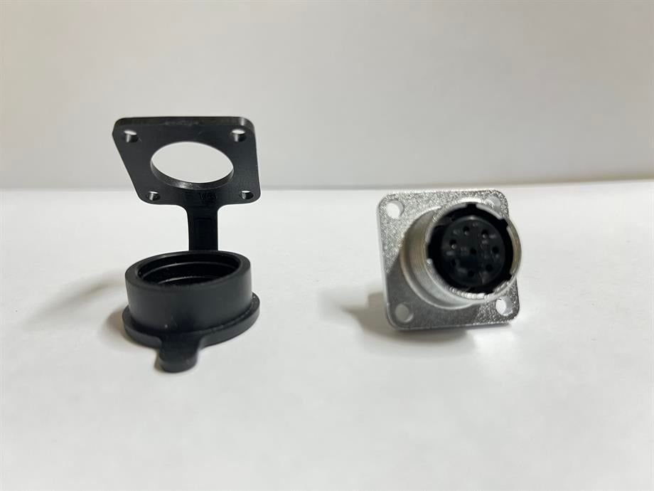 MAOJWEI P16F-8B IP65 8 Pin Panel Dişi Konnektör