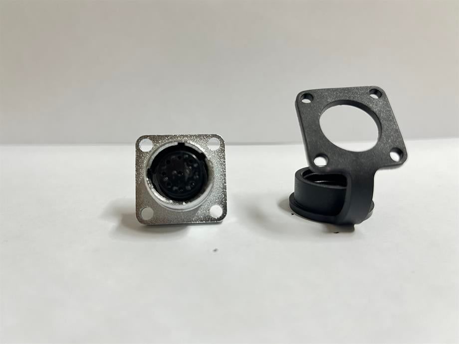 MAOJWEI P16F-9B IP65  9 Pin Dişi Konnektör
