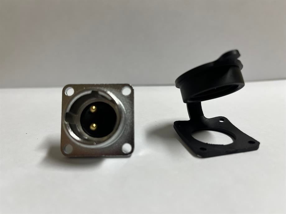 MAOJWEI P20-2B IP65 2 Pin Panel Erkek Konnektör