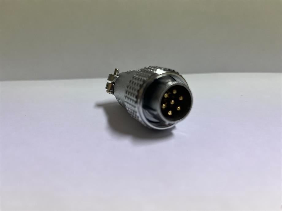 MAOJWEI-P20F-7A IP65 7 Pin Seyyar Erkek Konnektör