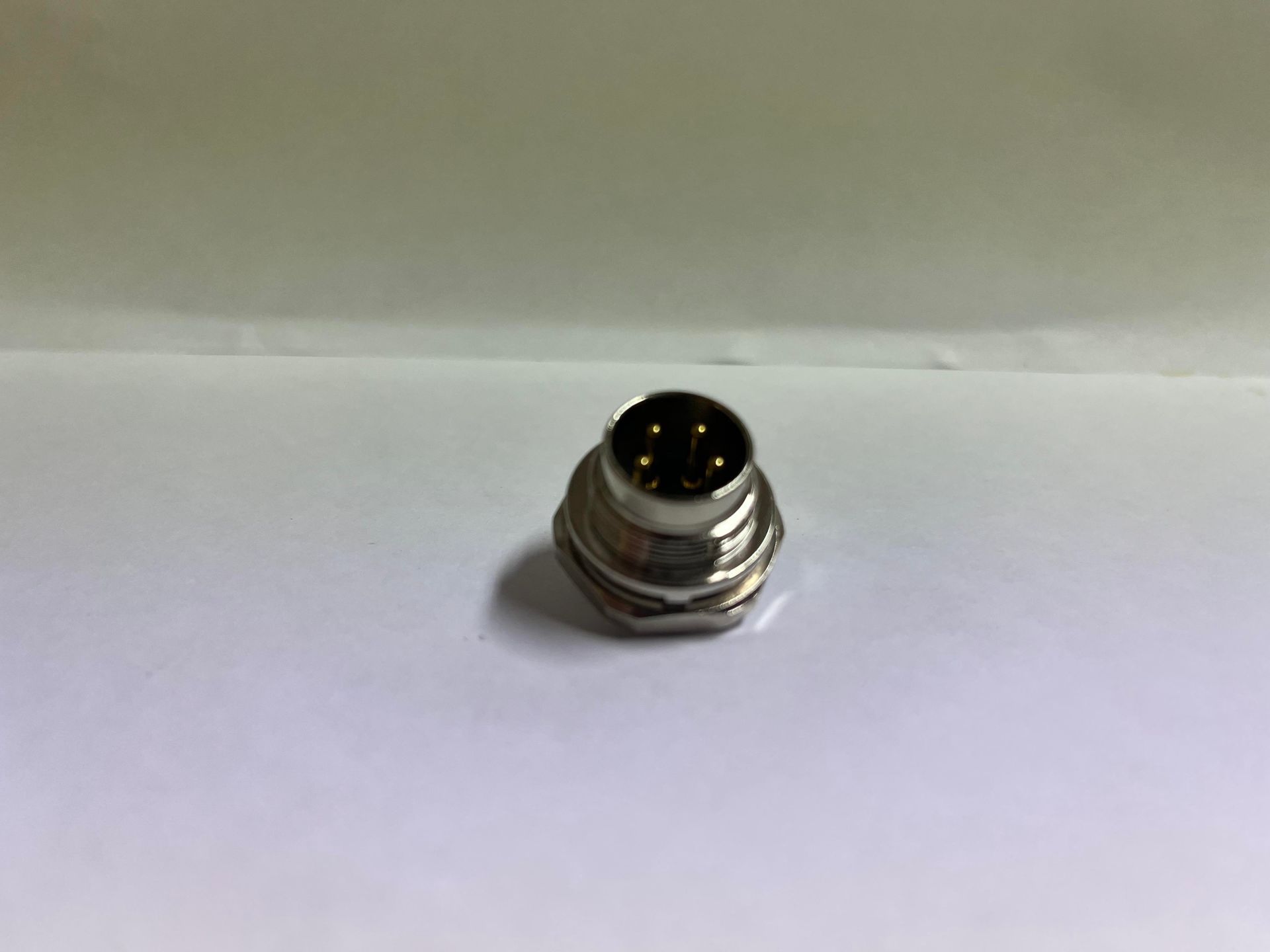 Maojwei - J09-4B1 4 Pin Panel Erkek Konnektör